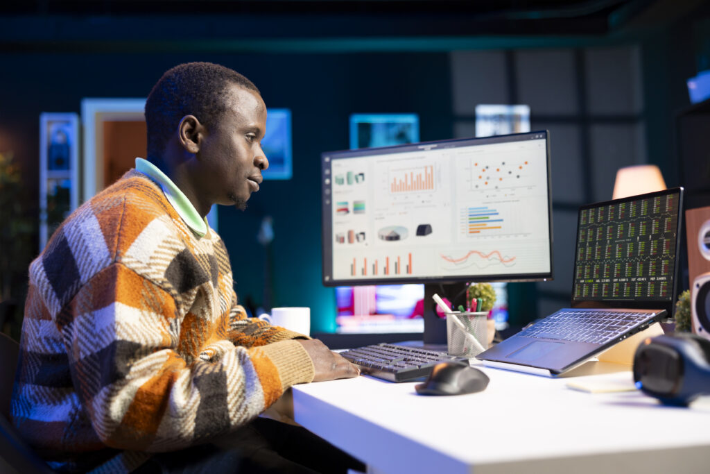 Analytical Architect